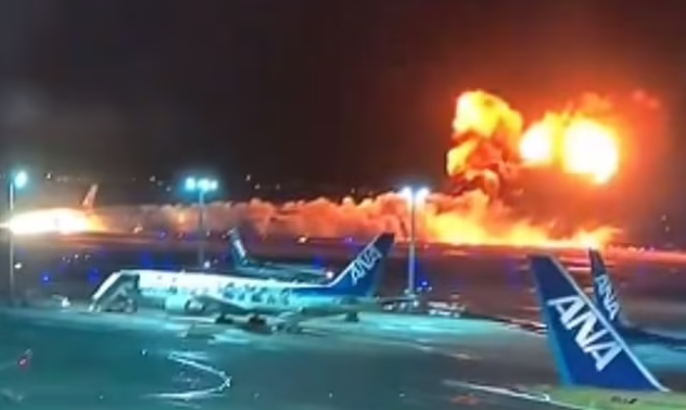 Tokyo's Haneda Airport Plane Fire